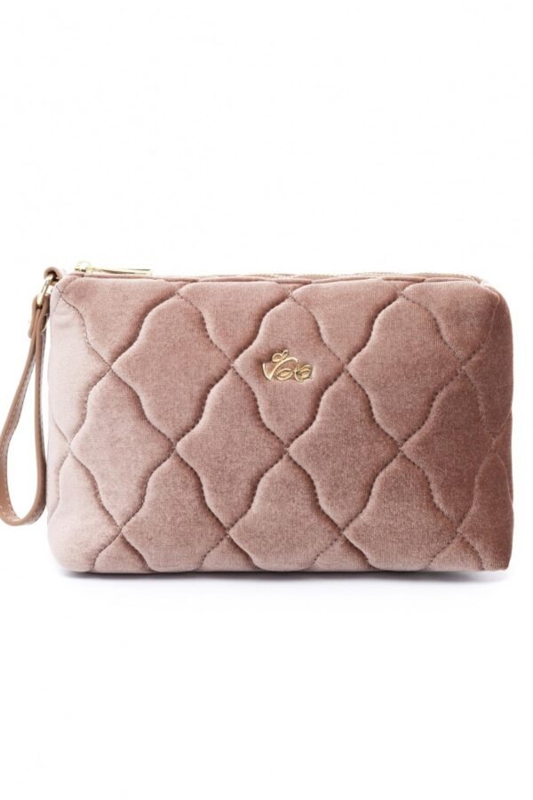 Νεσεσέρ μπεζ με βελούδινη υφή.