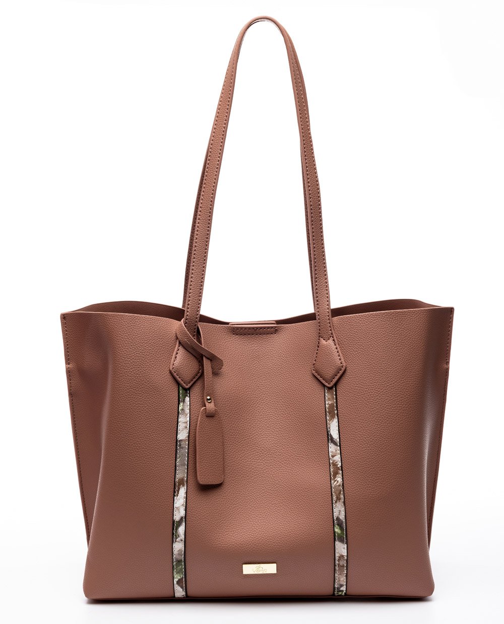 Τσάντα ώμου ροζ σε συνδυασμό με φλοραλ λεπτομέρεια.