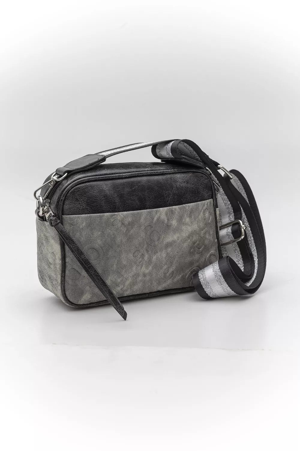 Μικρό χιαστί τσαντάκι με ιμάντα jean