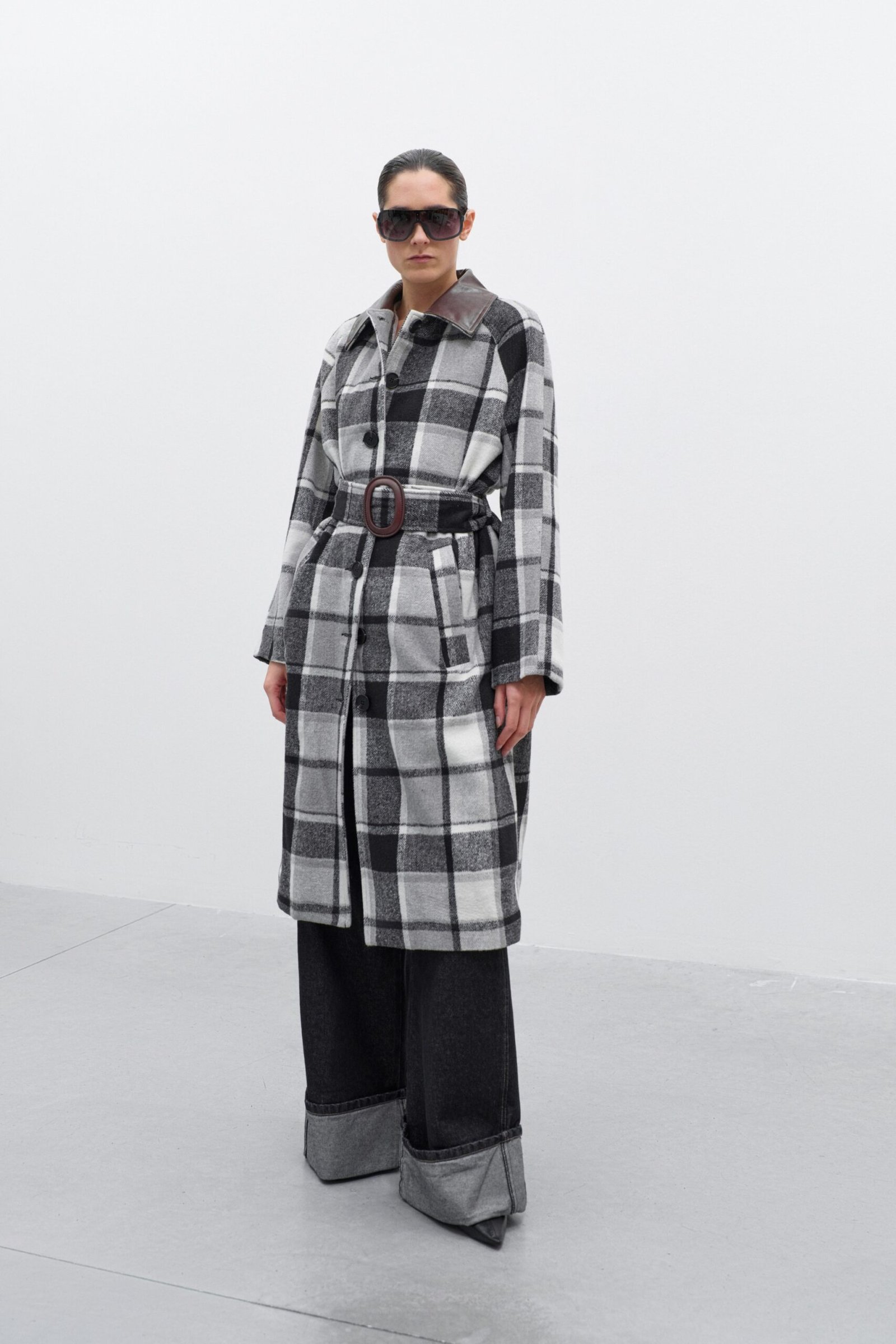 Παλτό με καρό μοτίβο και ζώνη