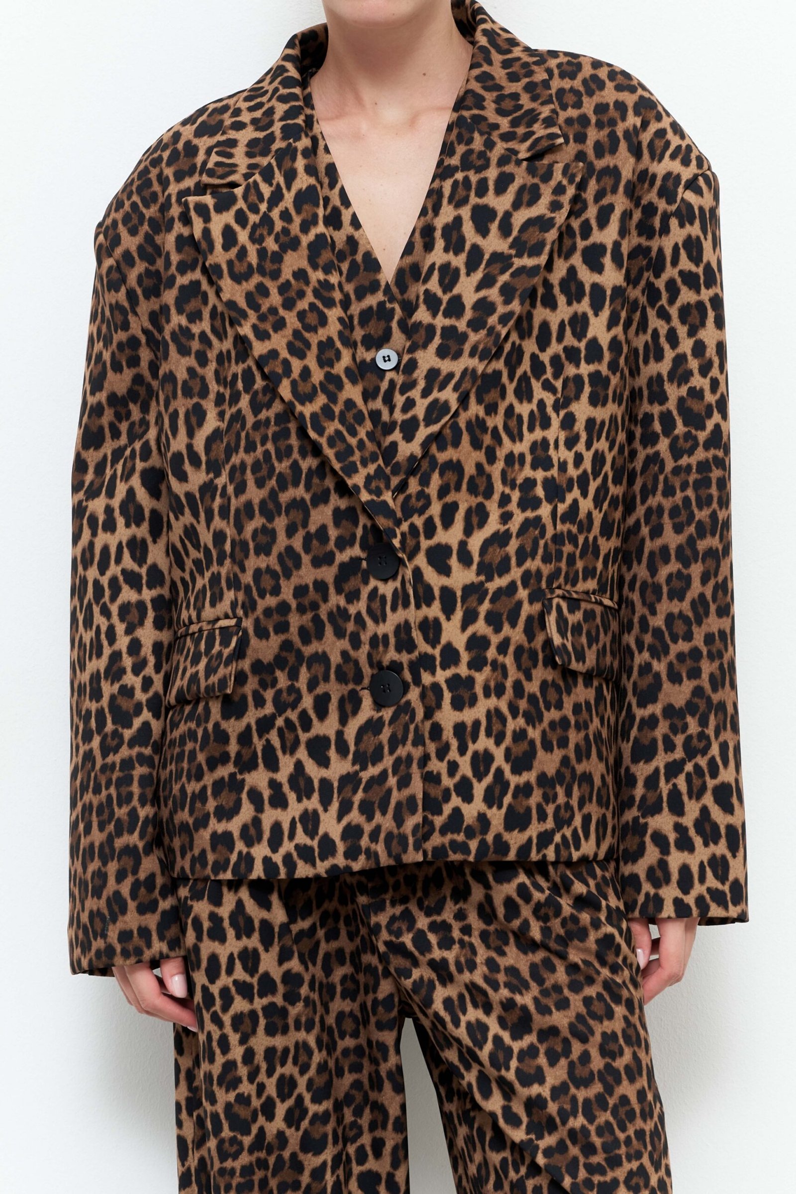 Σακάκι με λεοπάρ σχέδιο