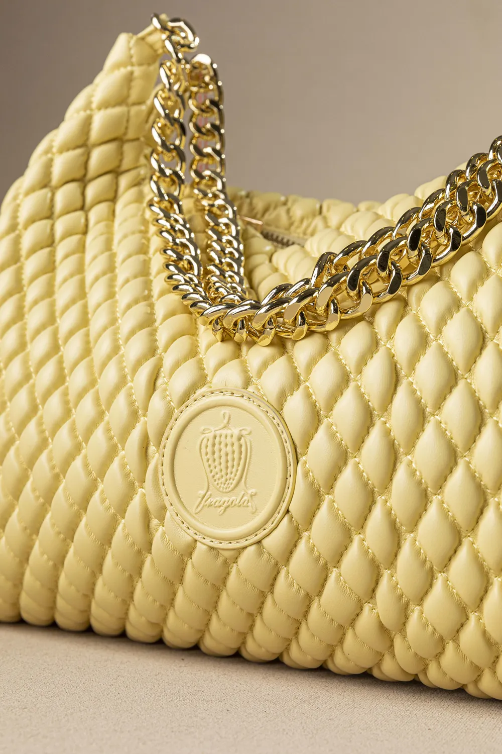 Μακρόστενη μεσαία τσάντα με διπλή αλυσίδα - Image 7