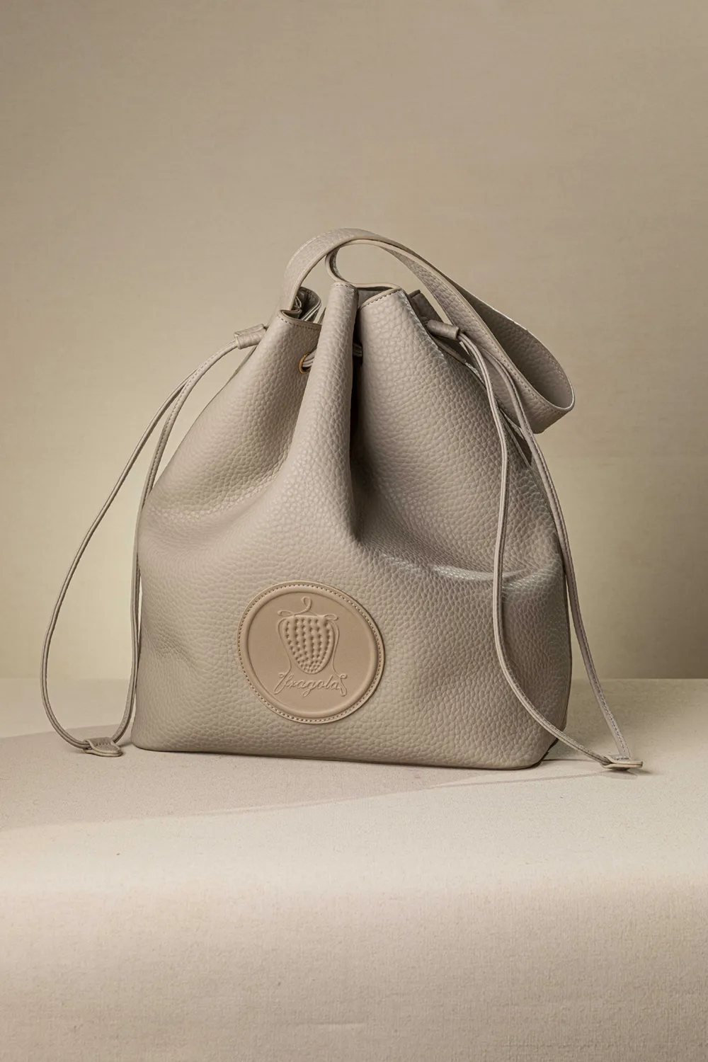 Μεγάλη τσάντα ώμου πουγκί - Image 3