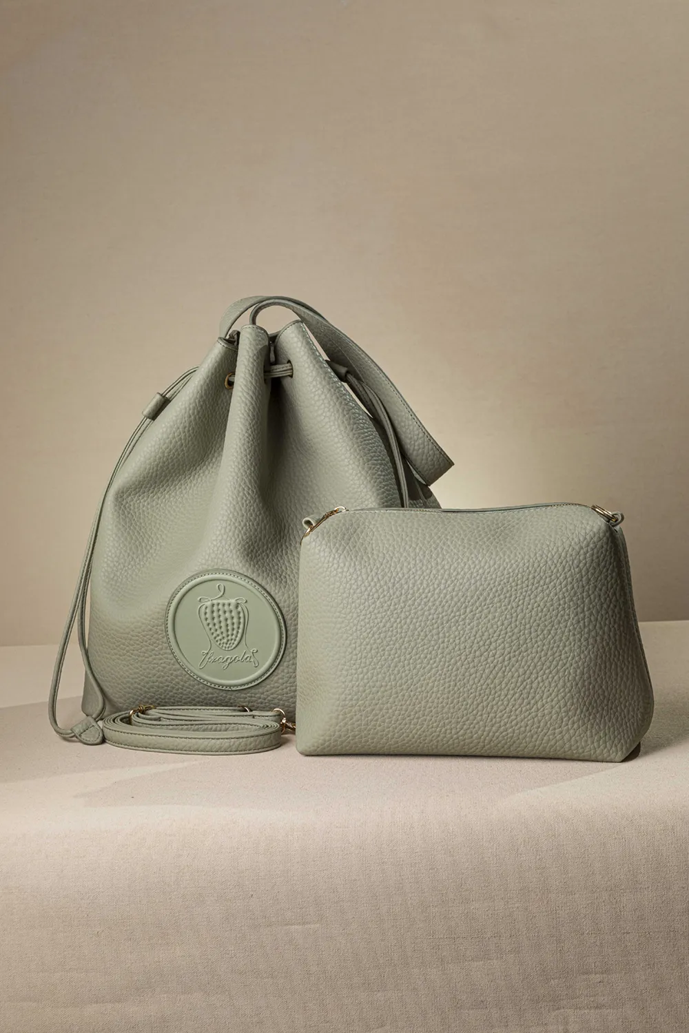 Μεγάλη τσάντα ώμου πουγκί - Image 17