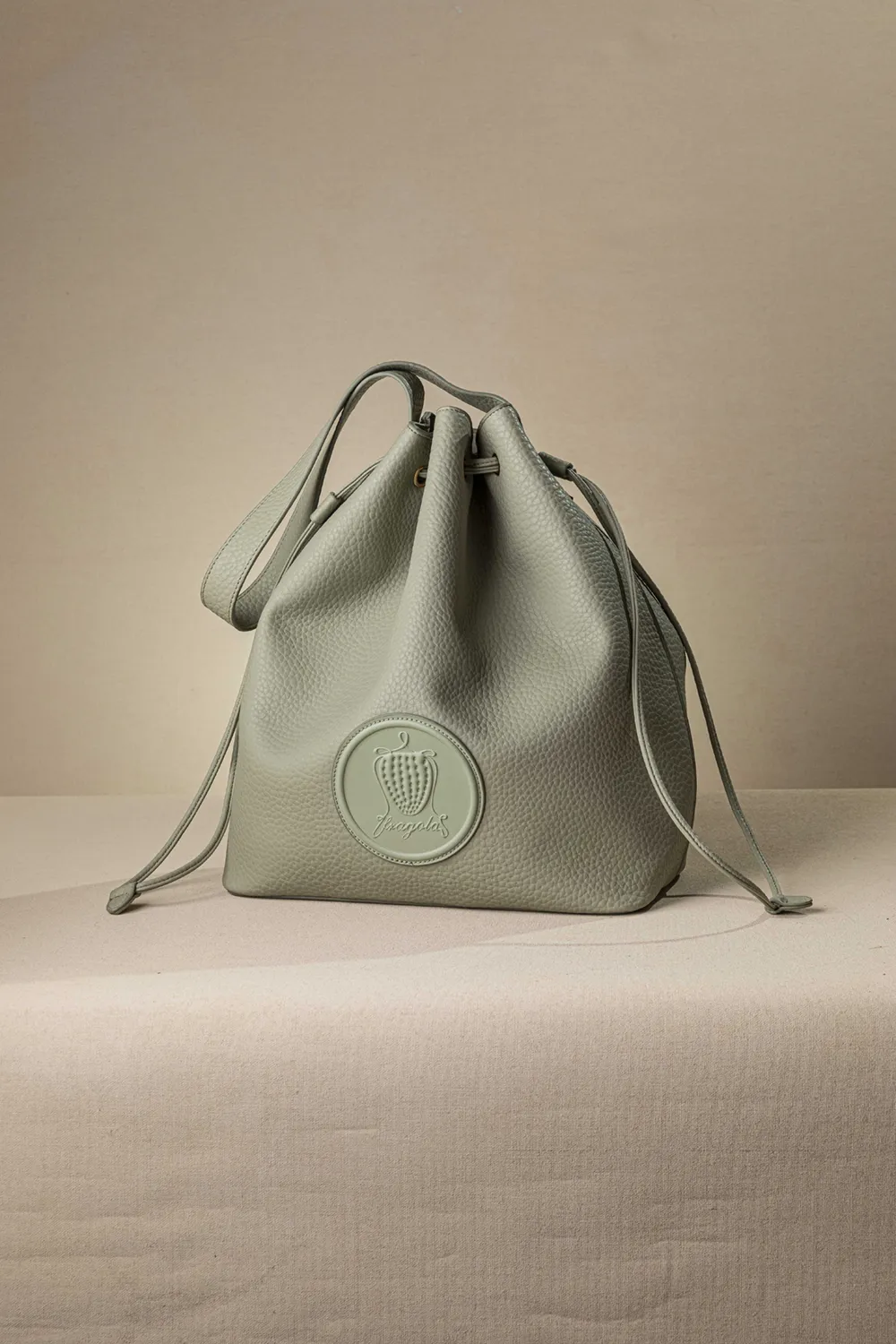 Μεγάλη τσάντα ώμου πουγκί - Image 18