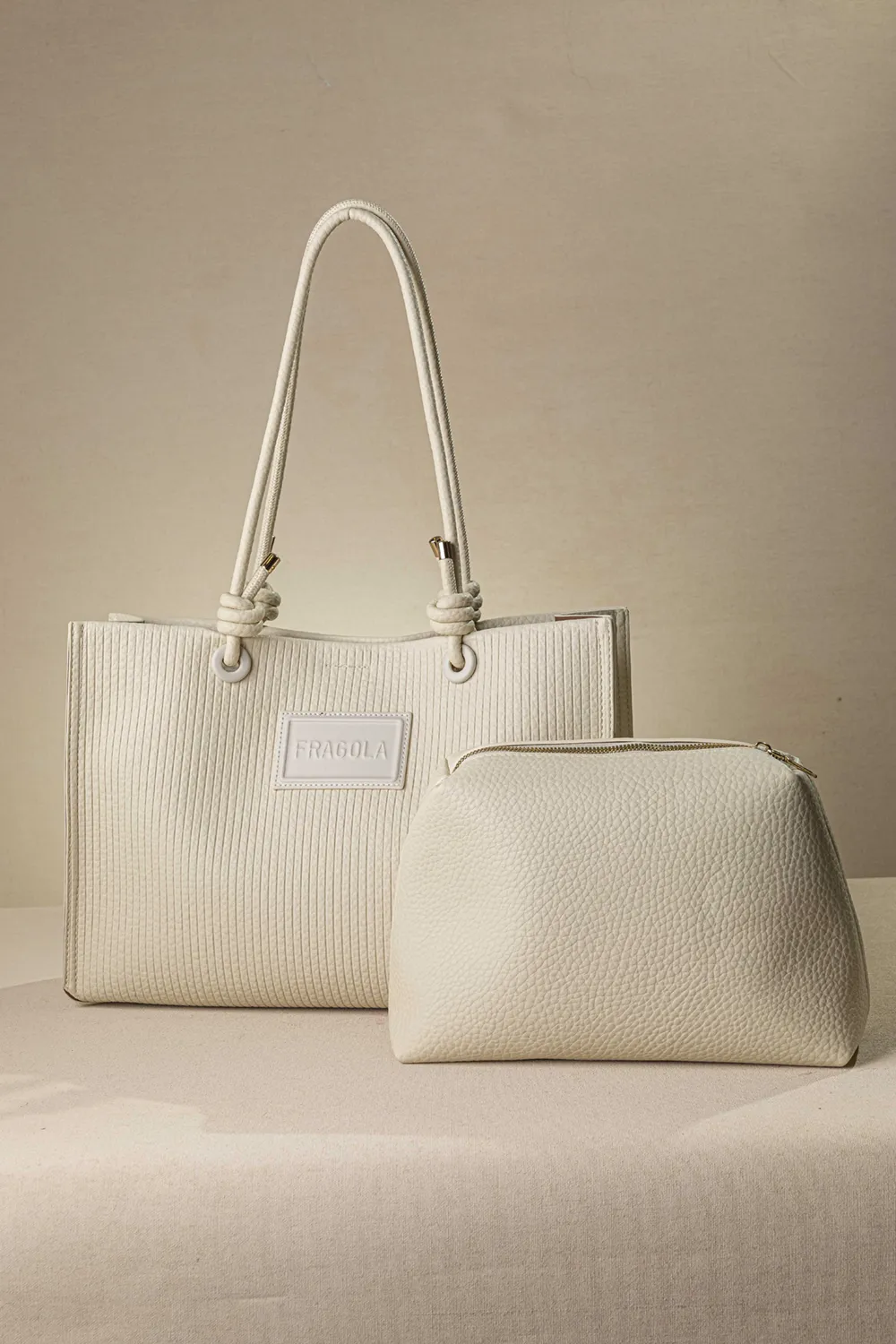 Μαλακή τετράγωνη τσάντα ώμου - Image 8