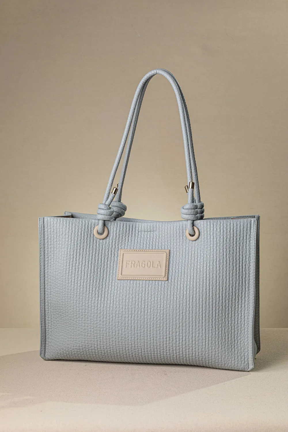 Μαλακή τετράγωνη τσάντα ώμου