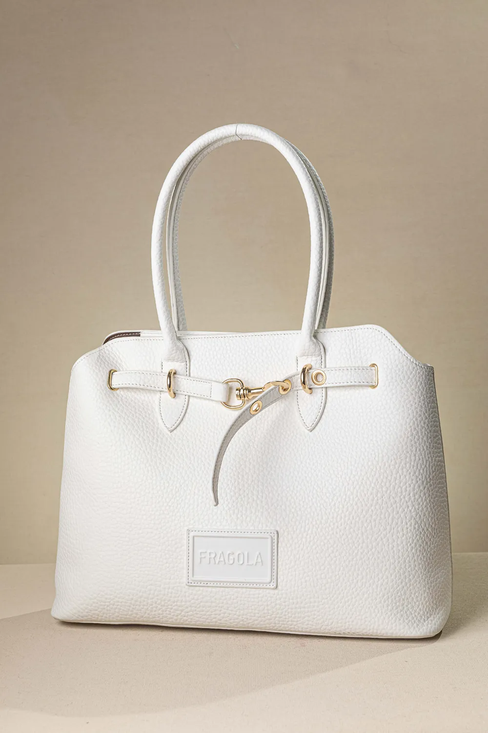 Μεγάλη τσάντα ώμου με εντυπωσιακό μεταλλικό κούμπωμα - Image 21