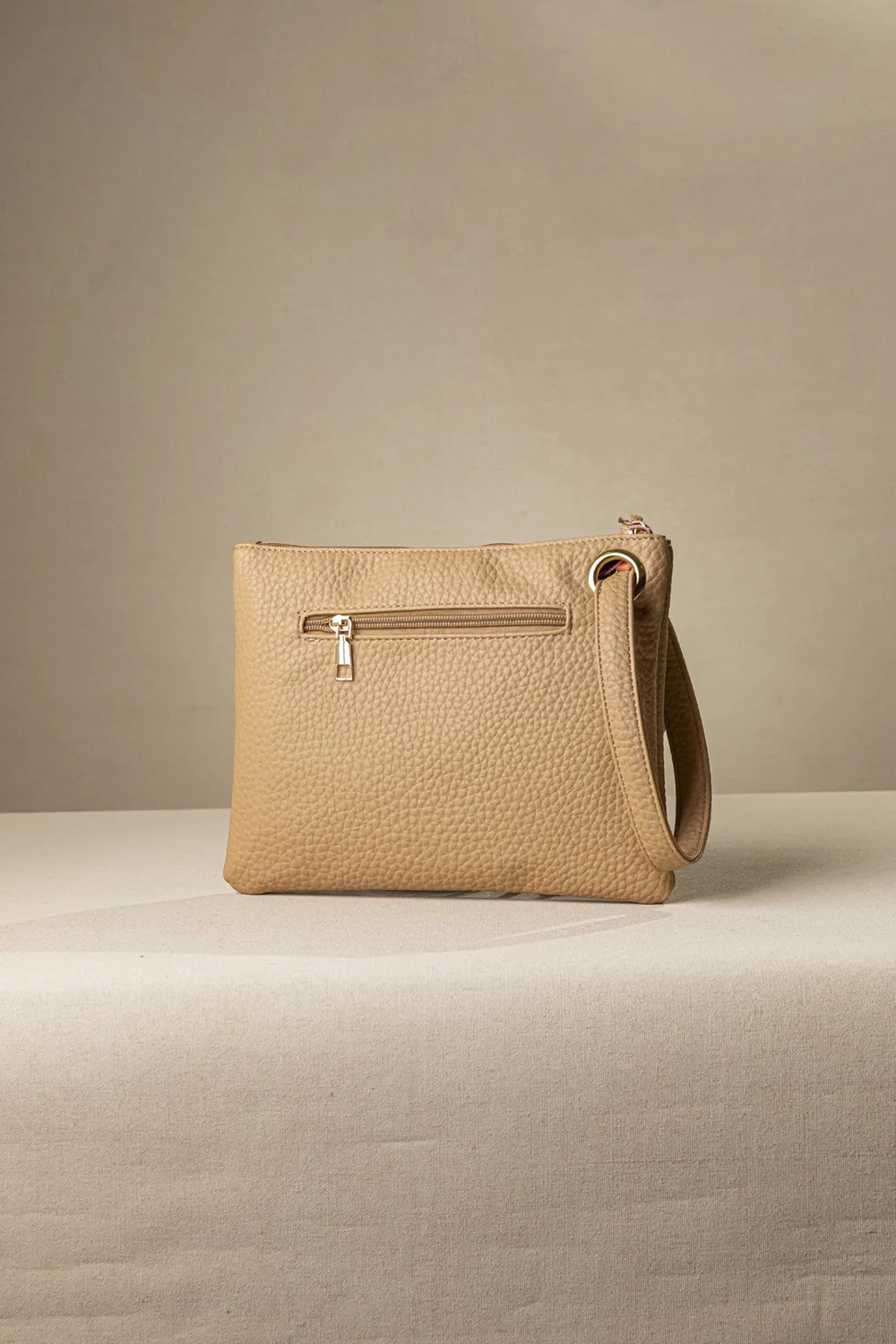 Μαλακό τσαντάκι χεριού - Image 7