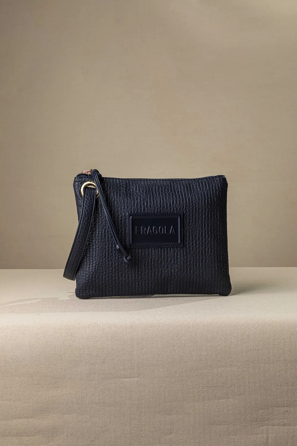 Μαλακό τσαντάκι χεριού - Image 8