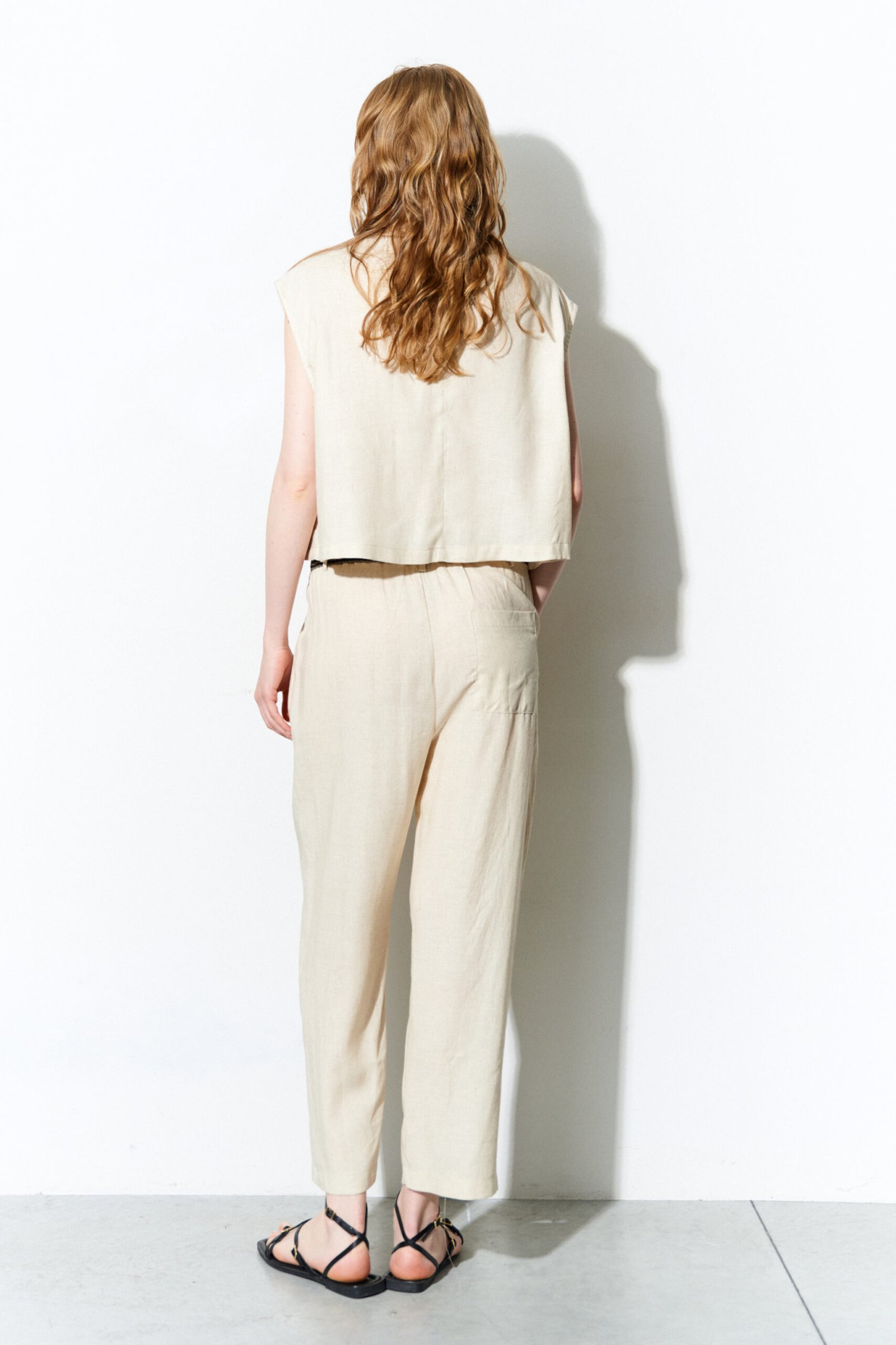 Σετ Γιλεκο-Παντελονι - Image 3