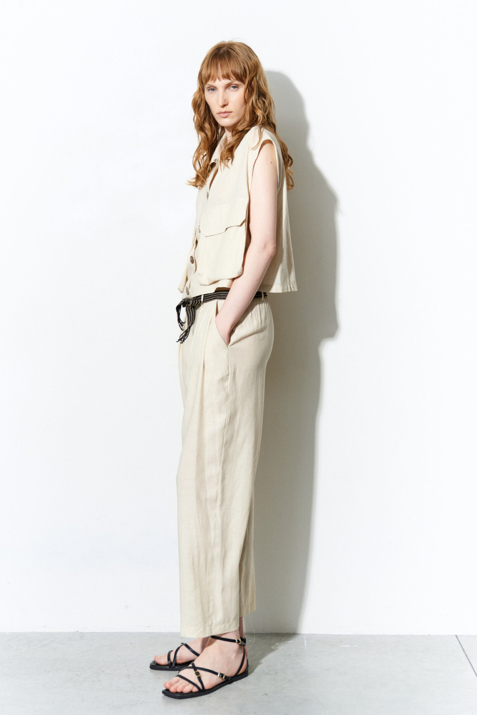 Σετ Γιλεκο-Παντελονι - Image 5